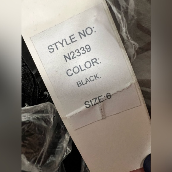 NWT Sue Wong 6 V-Neck Knee-Length Lace & Beaded Dress - Picture 13 of 13